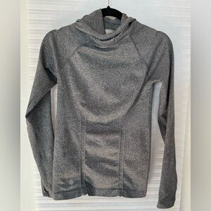 Athleta Tracker Hoodie Pullover Top Gray Small Long Sleeve Ribbed Wick #138497